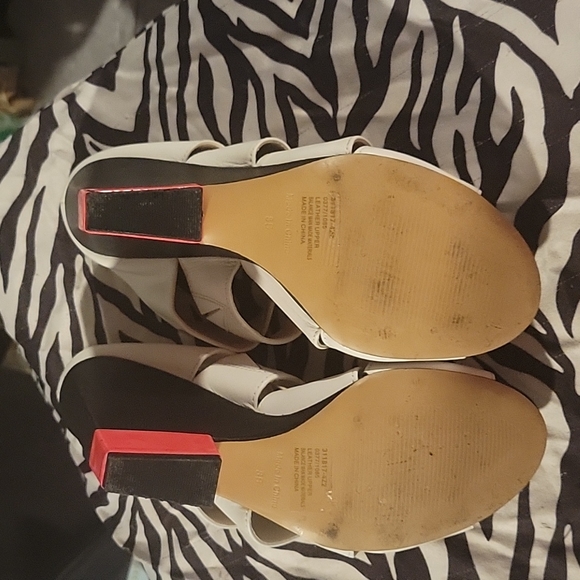 White wedge slide on shoes - Picture 4 of 4